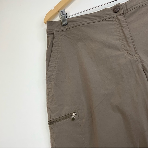 L.L. Bean Women’s Hiking Pants. Beige color. Size 14. - Picture 3 of 6